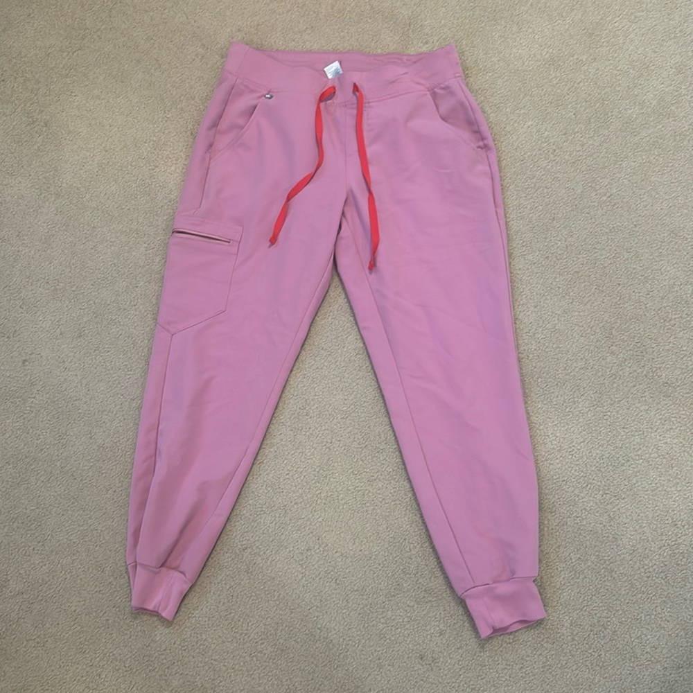 Figs Zamora Jogger Scrub Pants - Petite